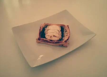 Feuilleté chèvre tomate pesto