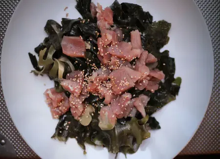 Salade de thon rouge aux algues