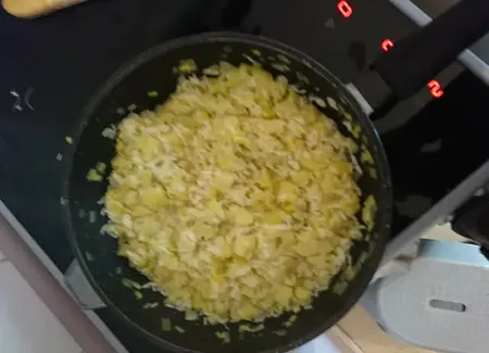 Fondue de poireaux et courgettes au riz