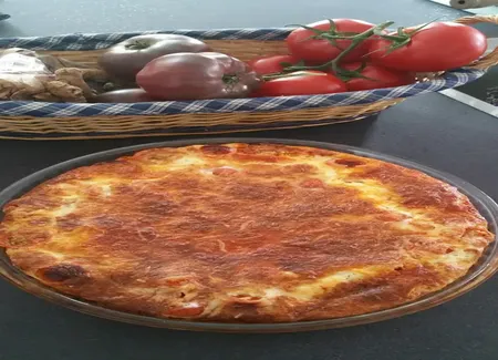 Quiche sans pâte, tomates-chorizo