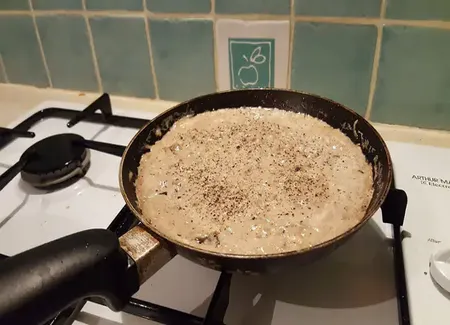 Sauce au thon, crème et vin