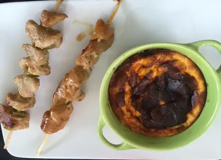 Brochettes de poulet caramélisées aux agrumes