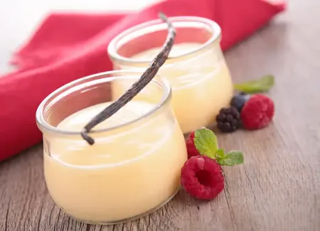 Petites crèmes express à la vanille
