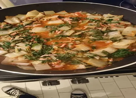 Blettes aux tomates et aux lardons fumés