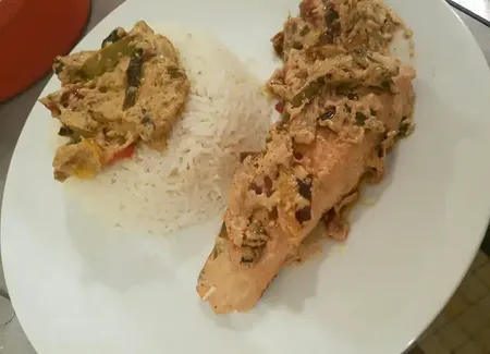 Saumon aux trois poivrons