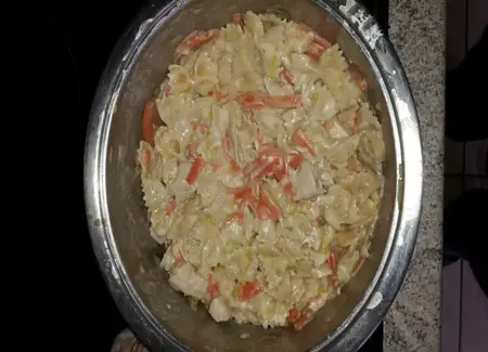 Pâtes au poulet, poireau et carotte
