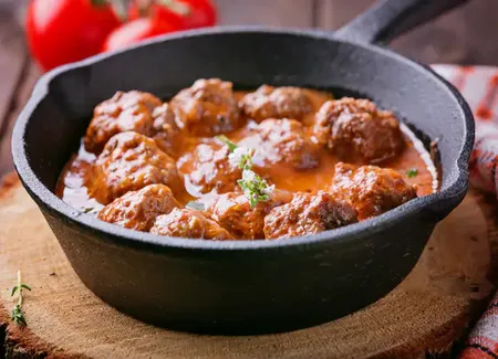 Boulettes de porc à la bolognaise