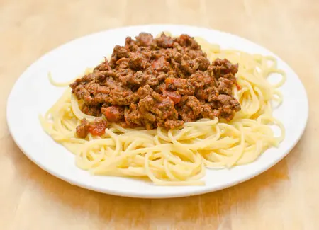 Pipe rigate sauce bolognaise