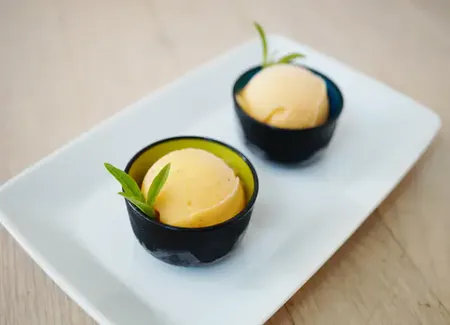 Glace à la verveine