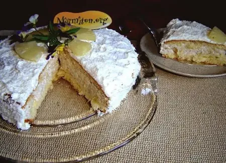 Tourte de riz au lait coco et ananas