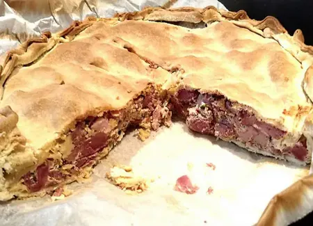 Tourte aux foies et gésiers confits