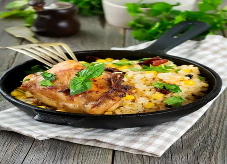 Cuisses de poulet caramélisées au thym