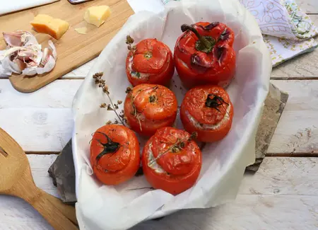 Tomates farcies a la dinde