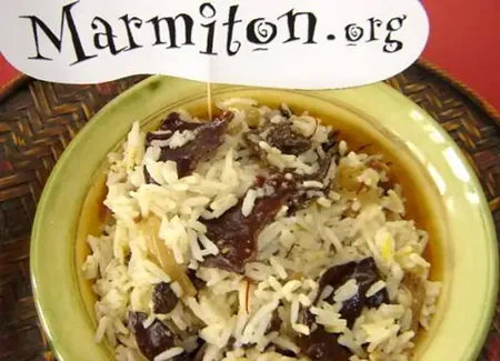 Riz aux épices et aux champignons.