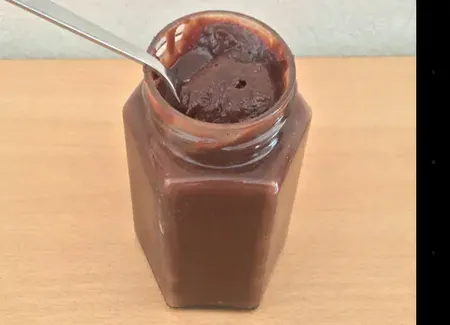 Pâte à tartiner aux noisettes