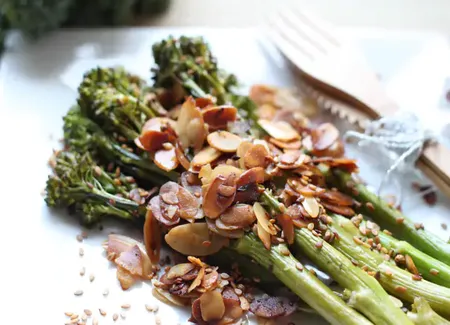 Bimi sauté aux amandes