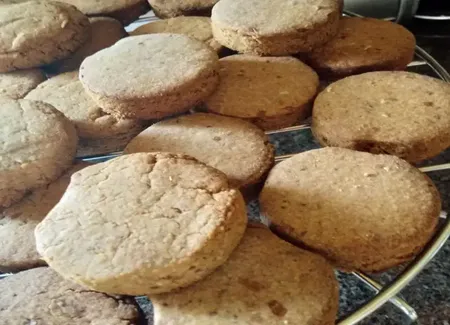 Biscuits à la pâte de dattes de kitaï