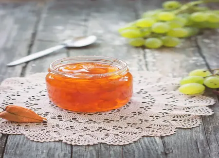 Confiture de raisins blancs