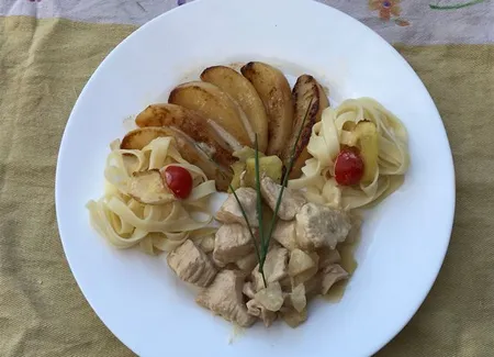 Poulet aux poires, coco et gingembre