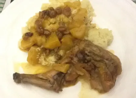Lapin façon "tajine" aux fruits secs