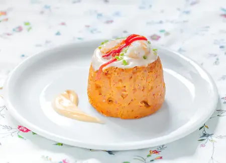 Cake au poisson et à la tomate