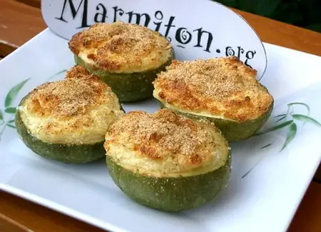 Gratin de courgettes farcies au fromage blanc