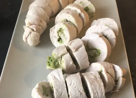 Ballotin de poulet à l'avocat