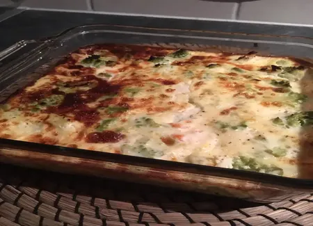 Quiche sans pâte au saumon et chou romanesco