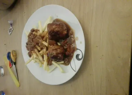 Boulettes de viande sauce chasseur