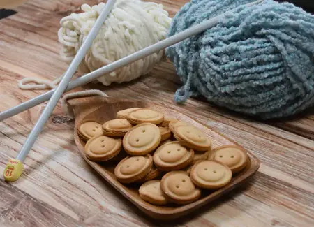 Biscuits boutons pain d'épices