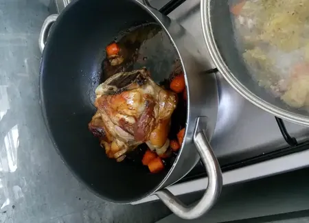 Jarret de veau confit au miel