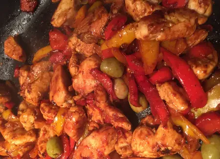 Poulet caramélisé aux poivrons