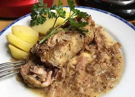 Andouillette au chaource (spécialité troyenne)