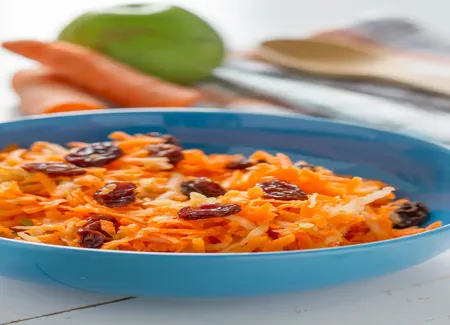Salade de carottes et pommes râpées