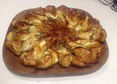 Tarte du soleil ricotta, tomate et tapenade