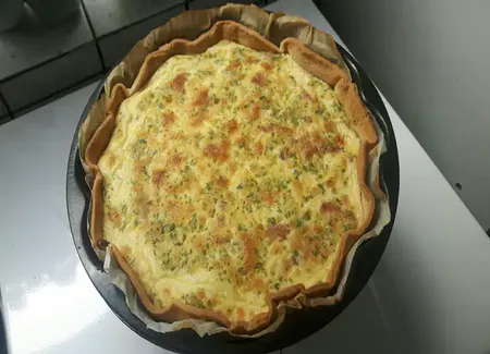 Quiche lardons et petits pois