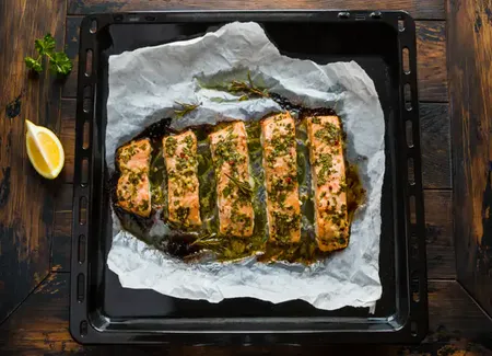 Saumon au four à la méditerranéenne