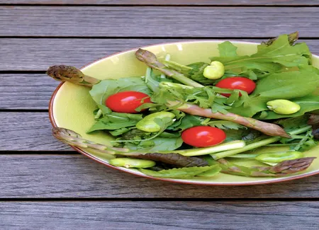 Salade d'asperges aux pois gourmands