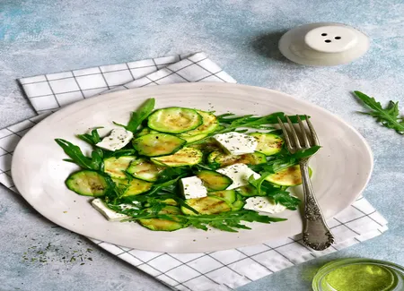 Salade de courgettes tendres et croquantes (mais cuites) !