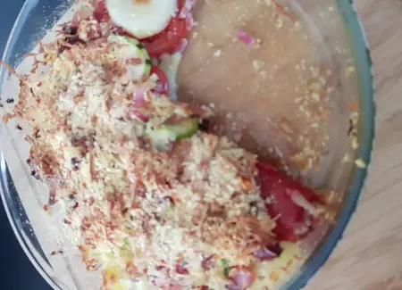 Gratin de courgettes, tomates fraîches et pommes de terres