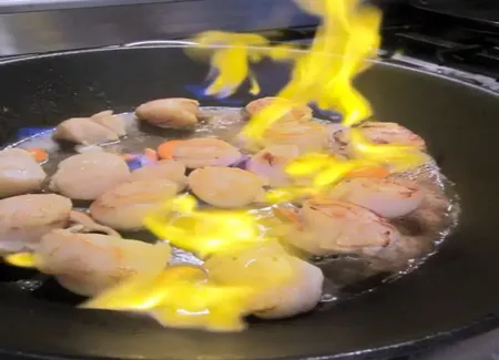 Coquilles saint jacques au pastis