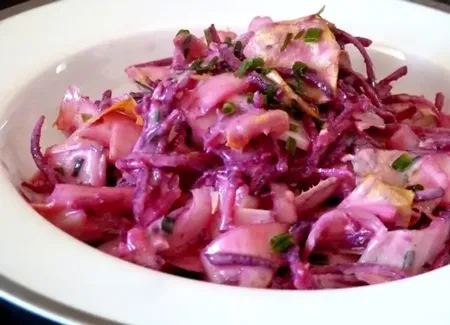 Salade d'endives et betterave à la crème citronnée