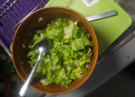 Salade de laitue au citron