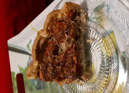Tarte gourmande tomates-thon-champignons
