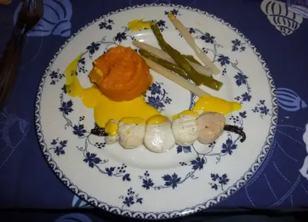 Brochettes de noix de st jacques à la vanille
