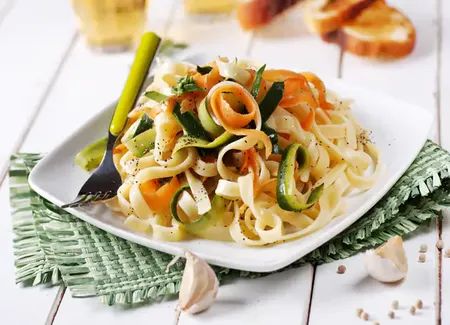 Duo de tagliatelles complètes et tagliatelles de carottes