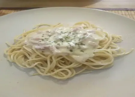 Pâtes carbonara à la flo sans oeuf